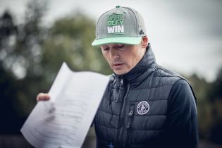 Друзі Манжосова заявили, що за участь у прес-конференції йому запропонували гроші