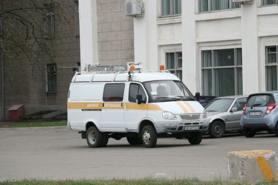 Мости, готелі та школи: невідомі масово "мінують" Дніпро