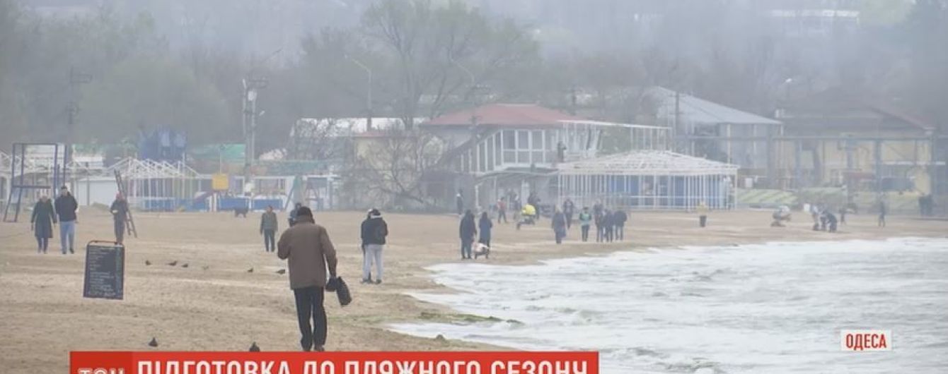 Одеські водолази очищають 20-кілометрову зону пляжів у підготовці до сезону