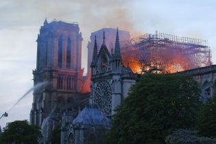 Поліція встановила точне місце виникнення пожежі у Нотр-Дамі