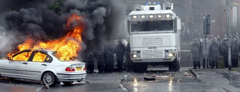В Северной Ирландии в результате теракта погибла женщина