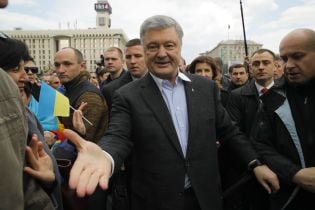В "Європейській солідарності" запевнили, що Порошенко завжди перетинав кордон законно