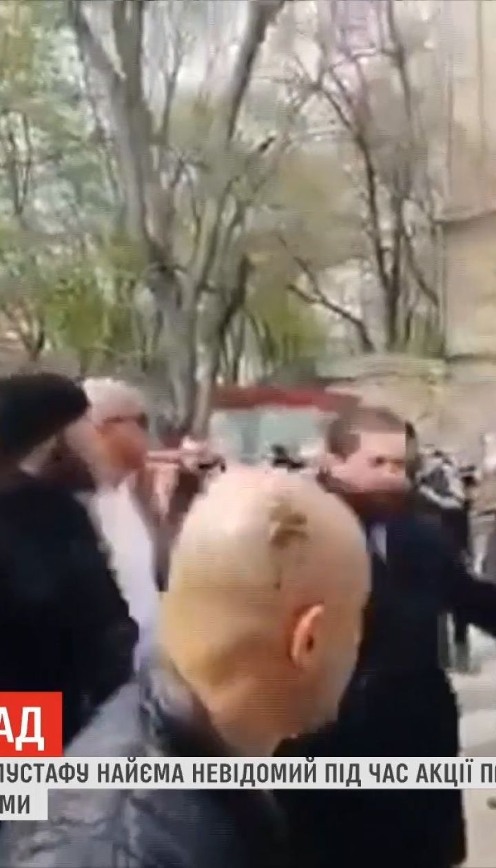 Нардепа Мустафу Найема облили нечистотами в Одессе