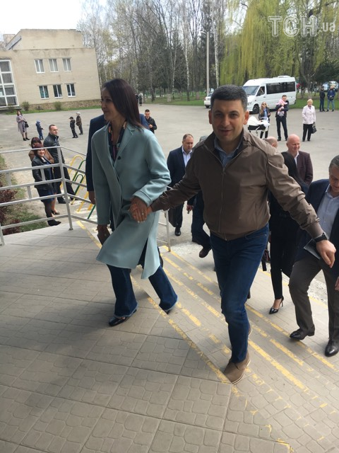 гройсман голосує