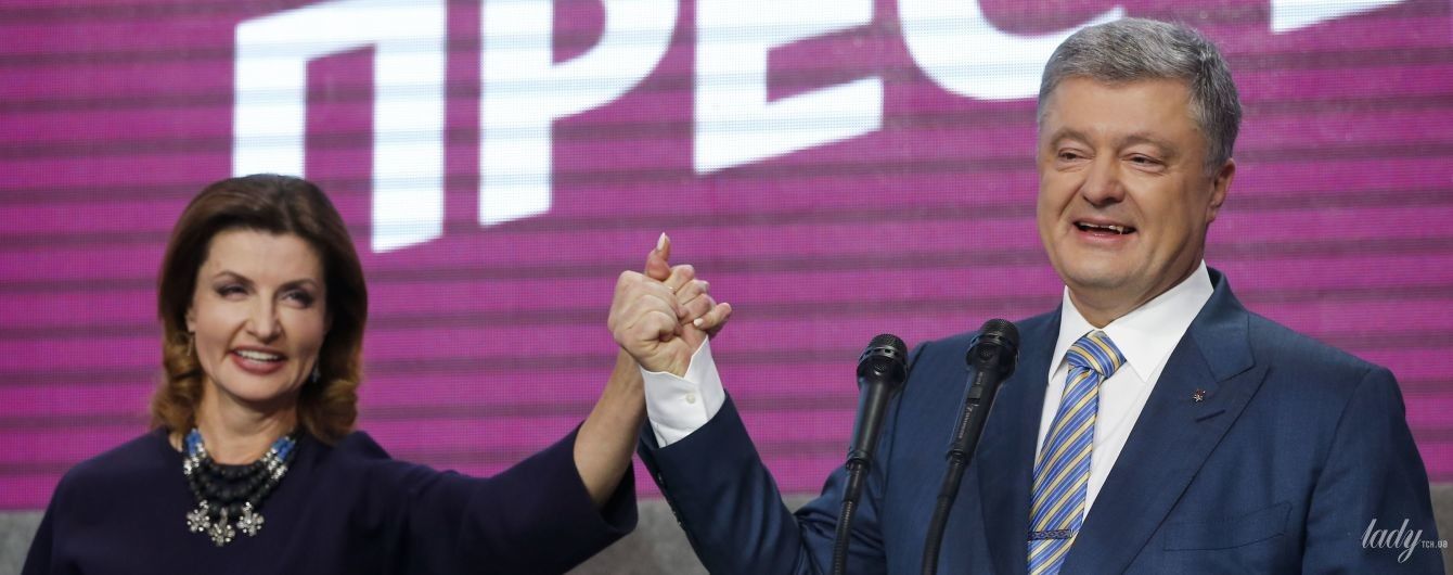 В горчичном пальто с вышивкой: стильная Марина Порошенко на выборах