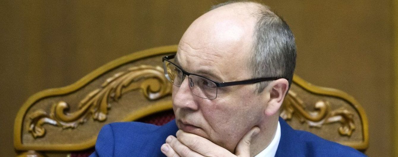 Парубий назвал абсурдом решение суда в отношении УПЦ МП