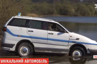 Львовянин превратил старый Volkswagen в автомобиль-амфибию