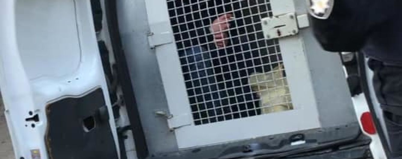 Пойманный на Киевщине киллер с пулеметом вышел из-под стражи, но его сразу задержали