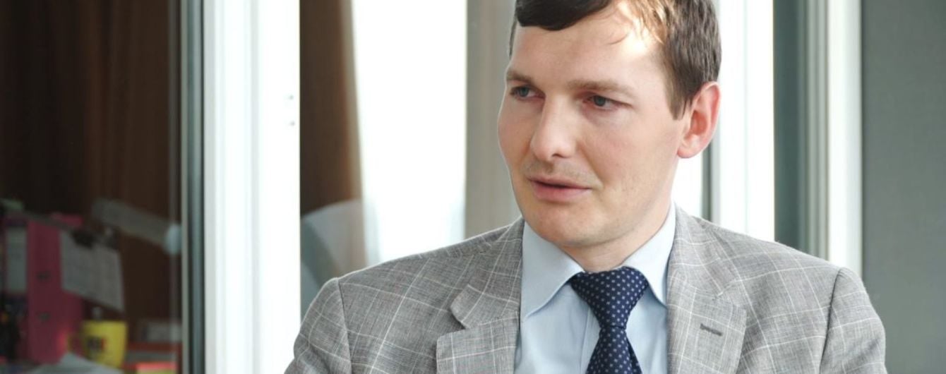Луценко уволил с должности своего заместителя Енина, однако он продолжает работать в ГПУ
