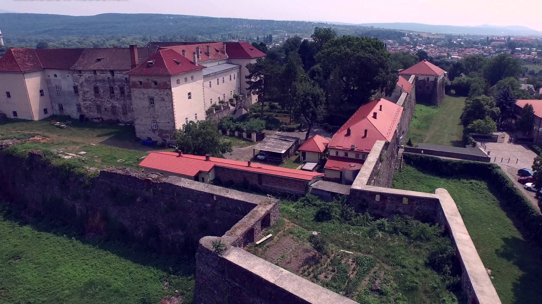 Ужгород, замок, для блогів