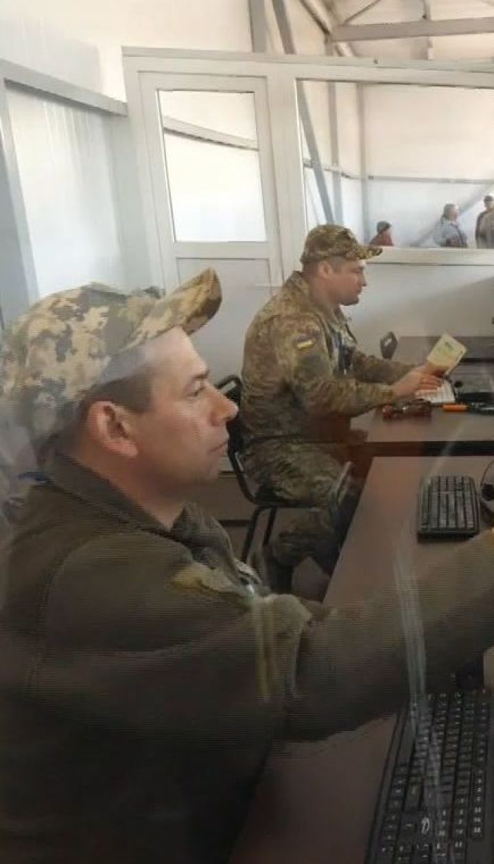 Россия уже завезла паспорта РФ в ОРДЛО и анонсирует их массовую раздачу украинцам