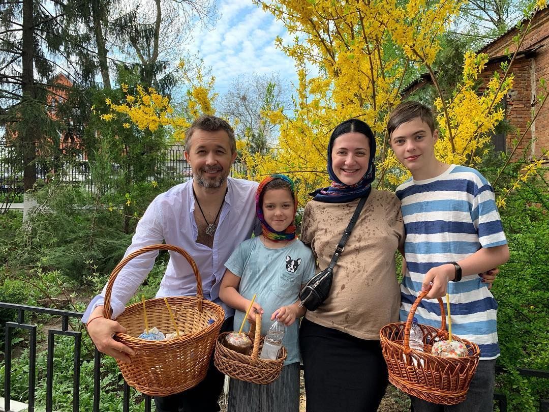 Великдень, зірки_11