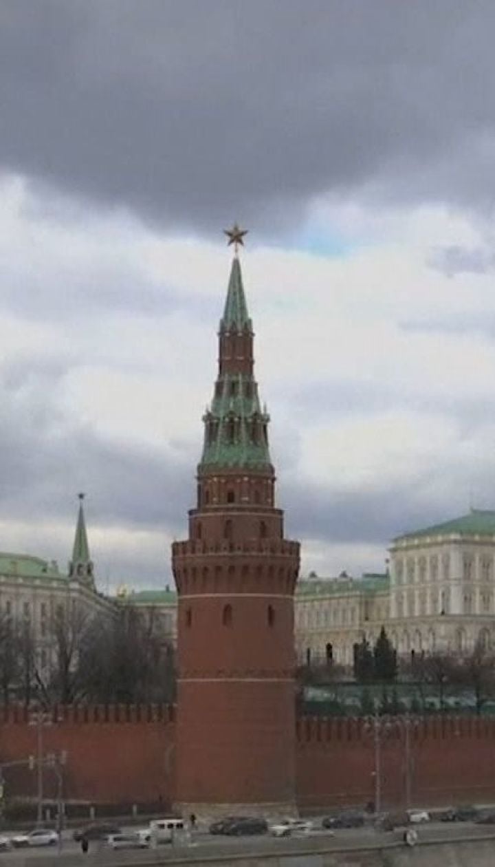 У Росії відкрився перший центр видачі російських паспортів для жителів ОРДЛО