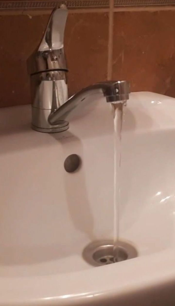 200 тысячам жителей Ровно отключили горячую воду из-за долгов
