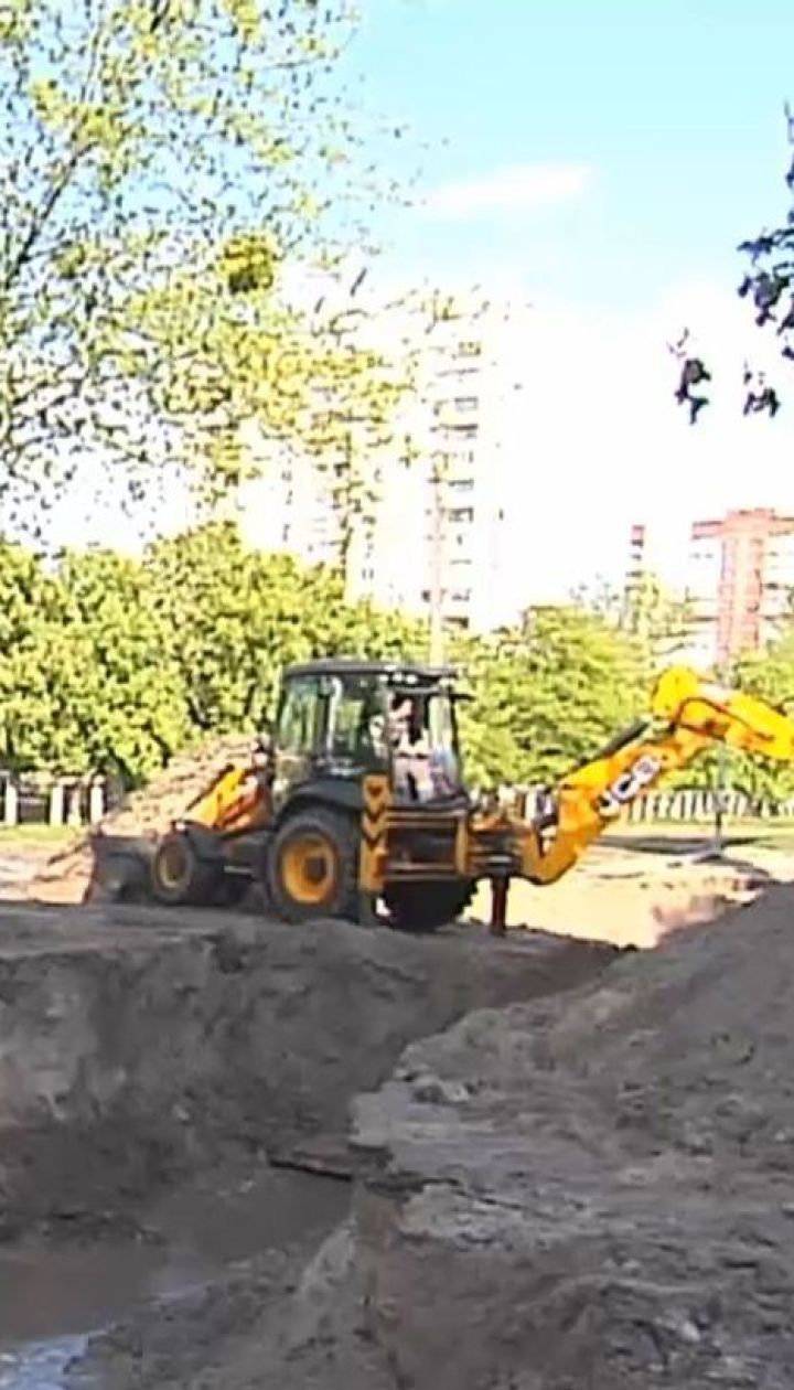 В столице прорвало теплотрассу