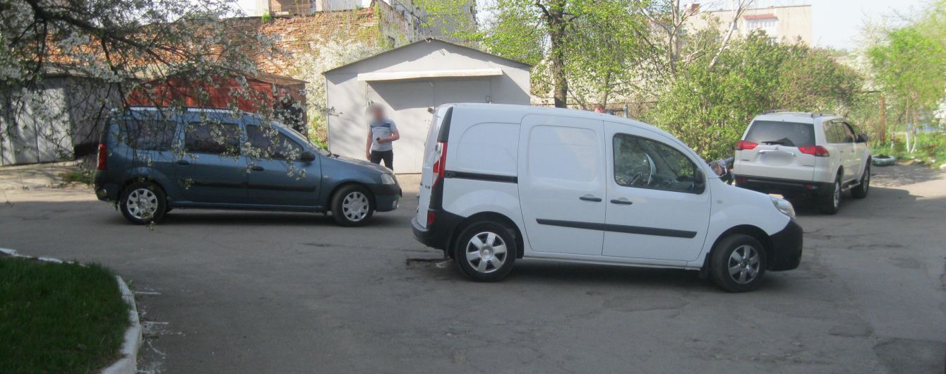 В Умани водитель устроил стрельбу из-за конфликта на дороге