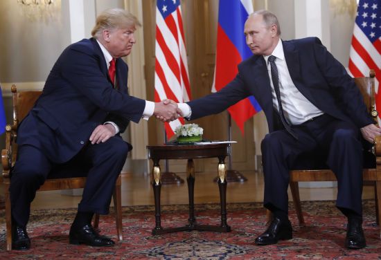 У Кремлі чекають на пропозиції США щодо зустрічі Трампа і Путіна