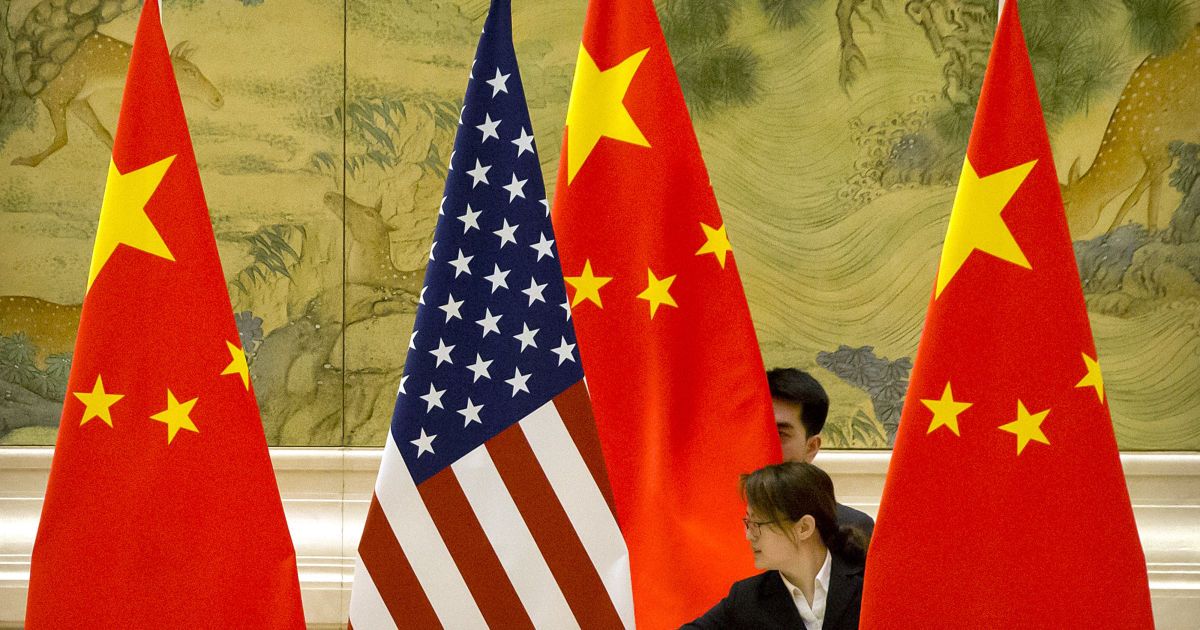 Китай наказав закрити консульство США в Ченду