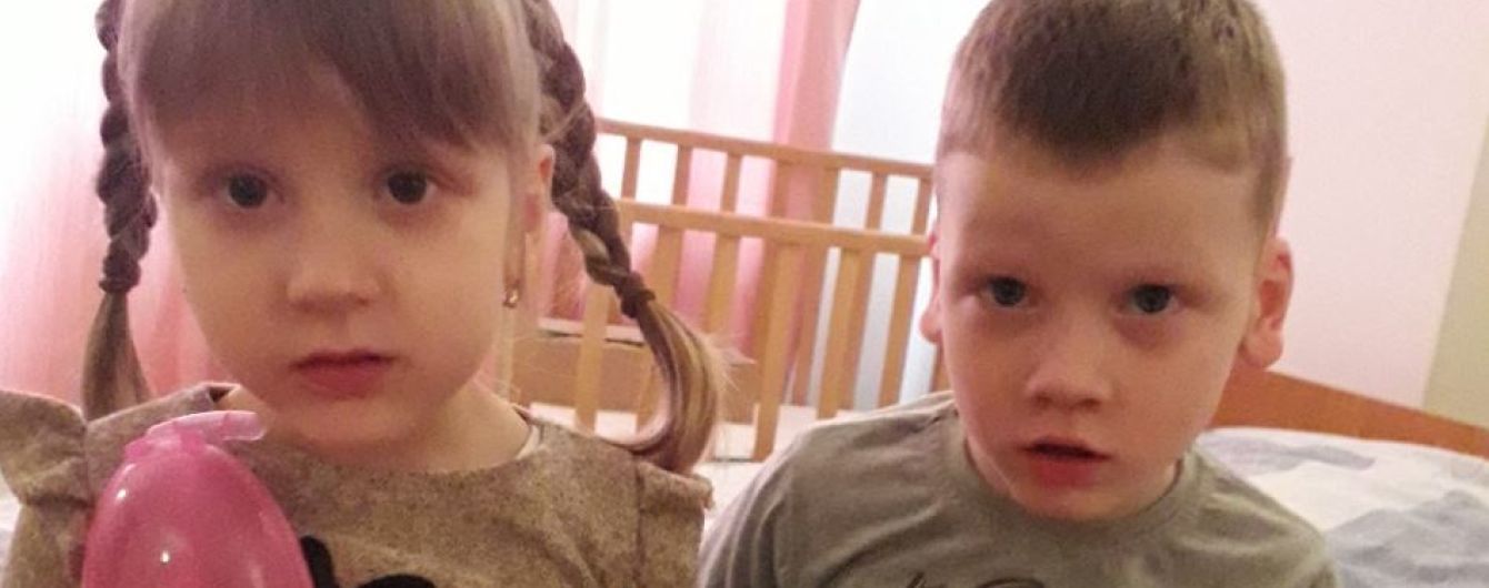 Семья Димовых просит помощи в лечении двойняшек Маши и Ромы