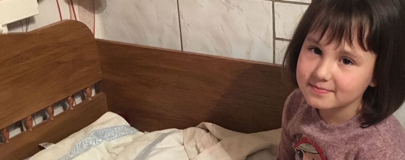 15 тысяч евро нужны, чтобы спасти ножку 8-летней Насти