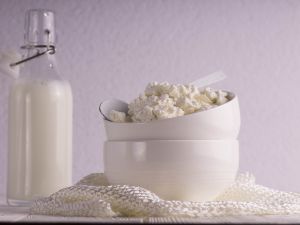 Україна більше купує, ніж продає, молочної продукції: чому виникла ситуація і як держава підтримує фермерів