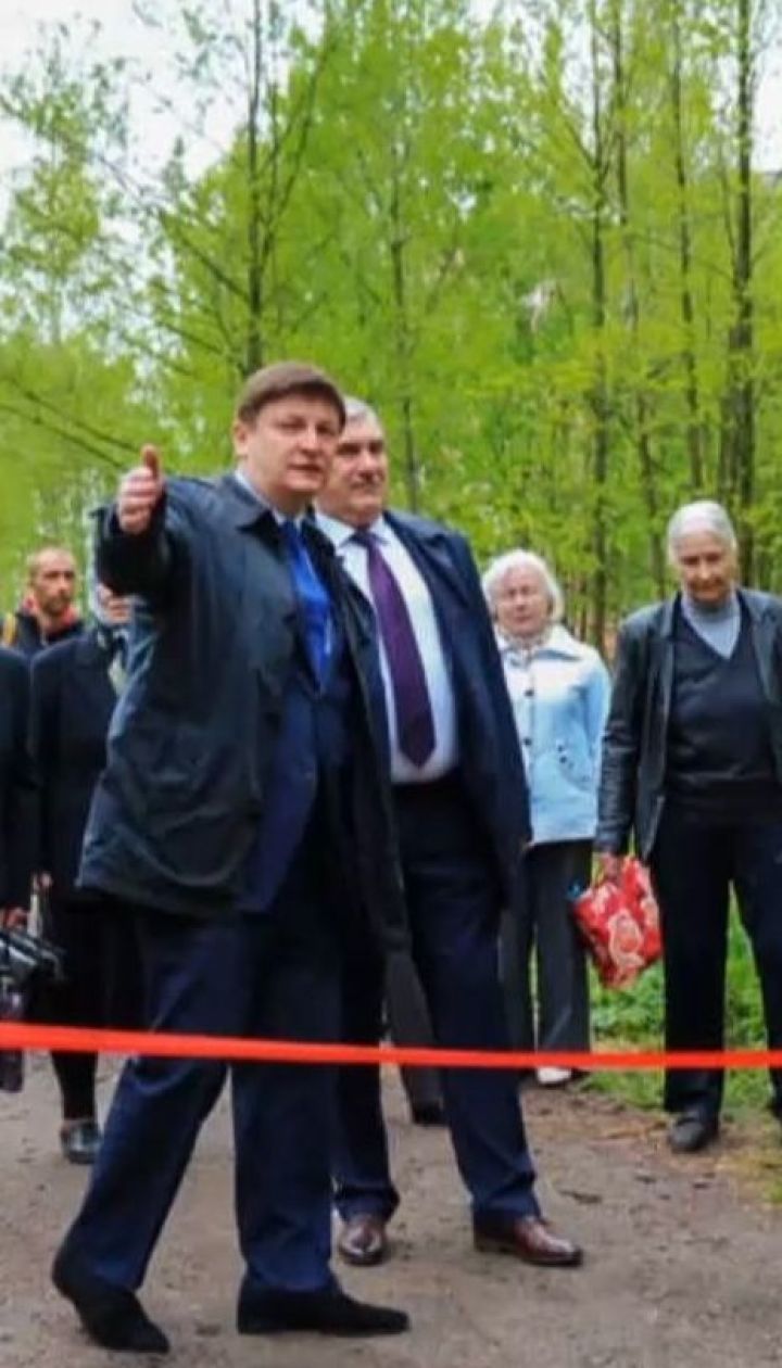 Із червоною стрічкою: у Білорусі урочисто відкрили поруччя