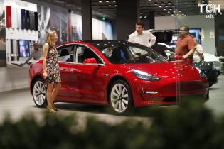 Tesla начинает продавать Model 3 в Восточной Европе