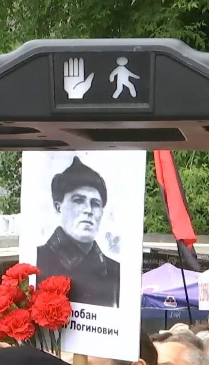 Правоохоронці закликають не приносити на масові заходи радянську та німецьку символіку