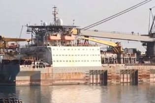 У пожежі на азербайджанському судні в Каспійському морі постраждали 14 осіб