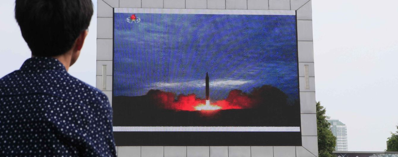КНДР осуществила очередной запуск "неизвестных снарядов"
