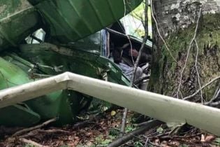 На україно-румунському кордоні знайшли розбитий вертоліт зі зниклим працівником білоруського Міноборони