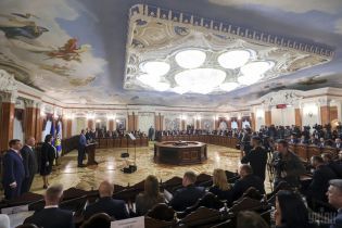 Вихрь перемен в конце каденции Порошенко. В Украине произошли глобальные перестановки в судебной системе