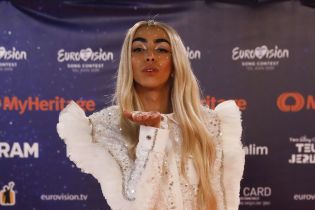 Як минуло відкриття "Євробачення-2019": Сердючка з шампанським та андрогін-француз у білій сукні