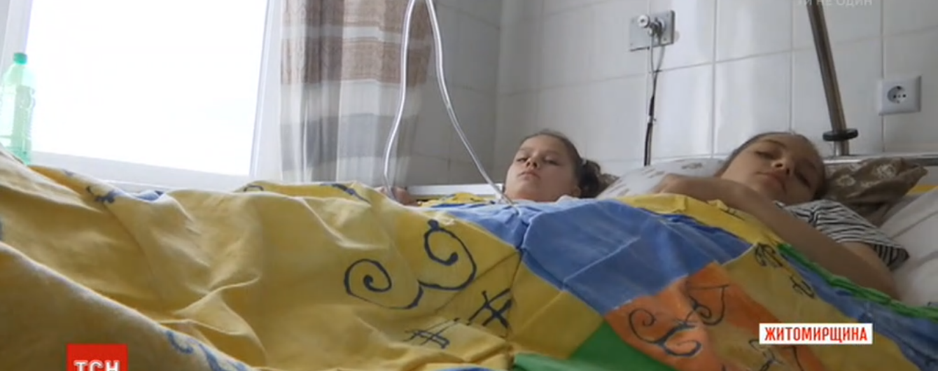 Восемь школьников, которые отравились газом в школе на Житомирщине, находятся в реанимации