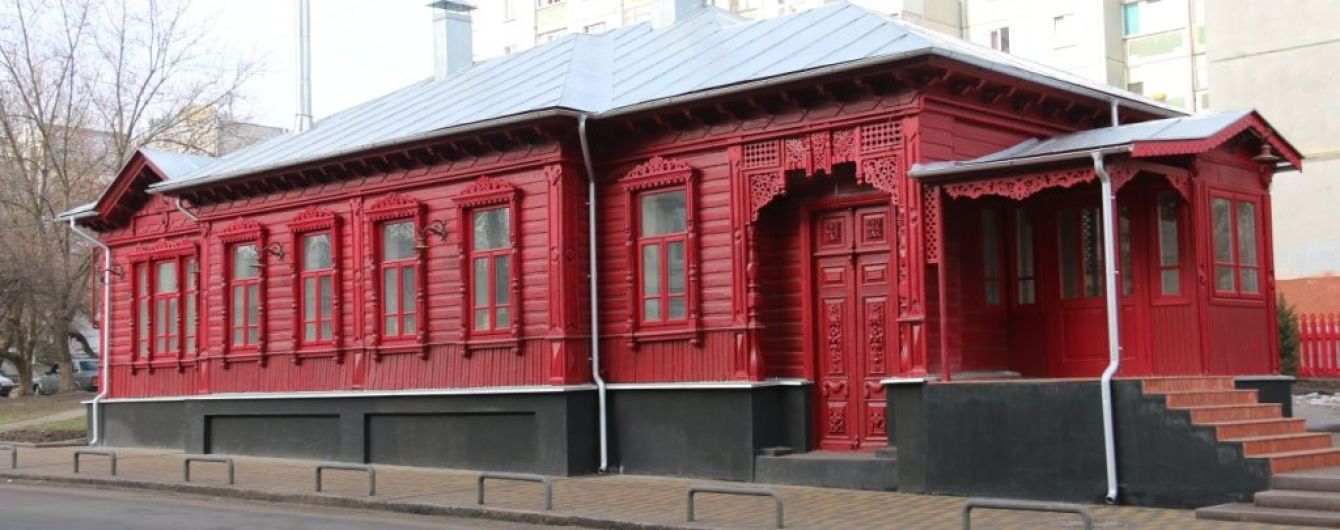 Чернигов теряет уникальные резные дома позапрошлого века