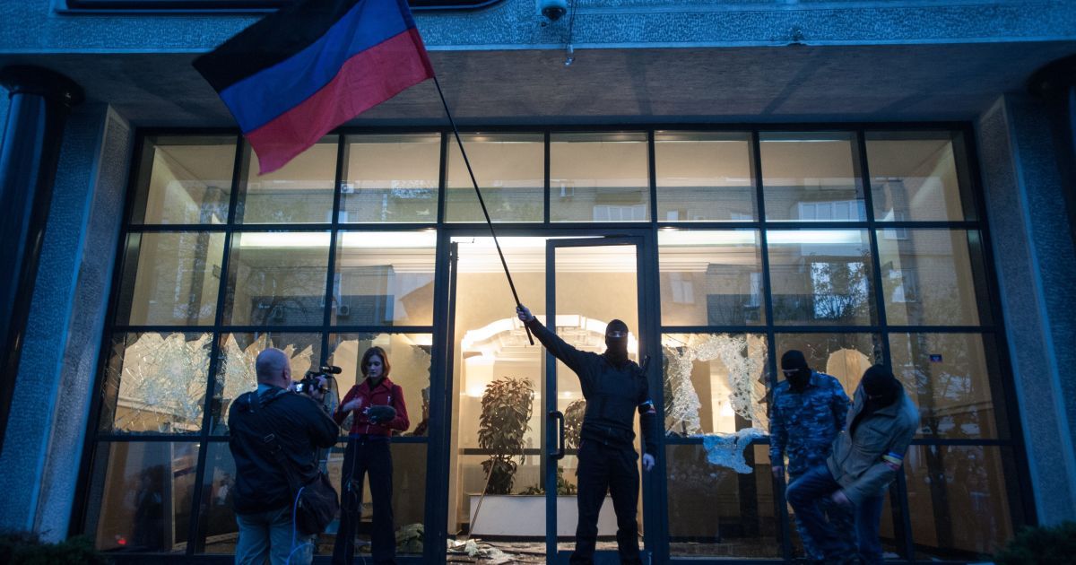 Прикордонника, який працював на "Народну міліцію ЛНР", будуть судити