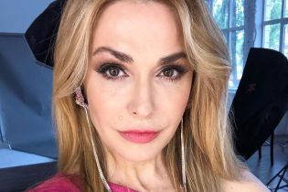 "Это счастье": Ольга Сумская умилила редкими семейными снимками с дочерьми и мамой