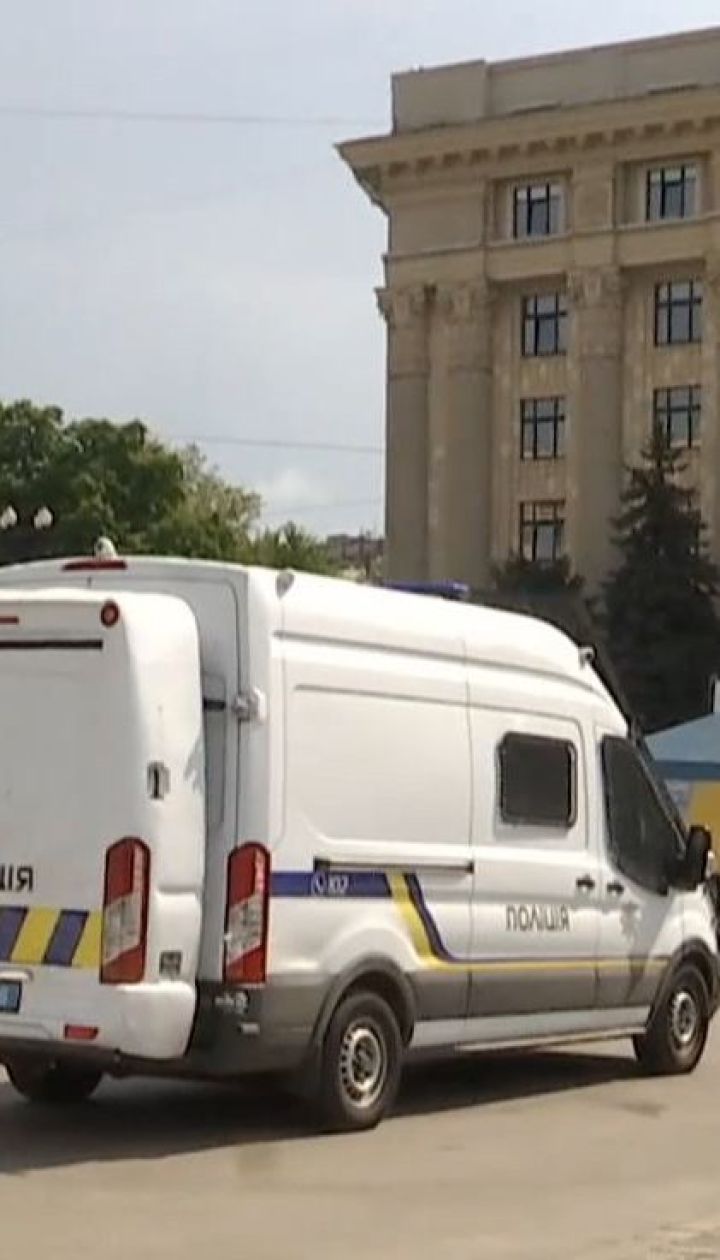 Противостояние вокруг волонтерской палатки в Харькове перешло в юридическую плоскость