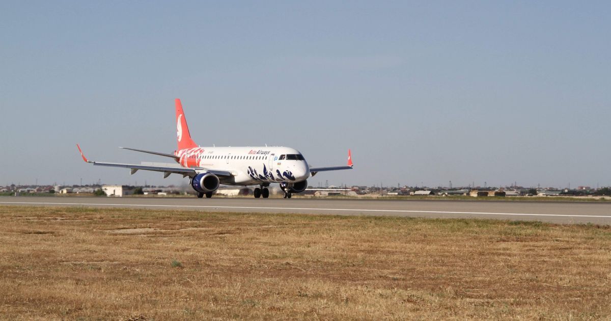 Азербайджанский лоукостер Buta Airways выполнил первый рейс из Баку в Одессу.