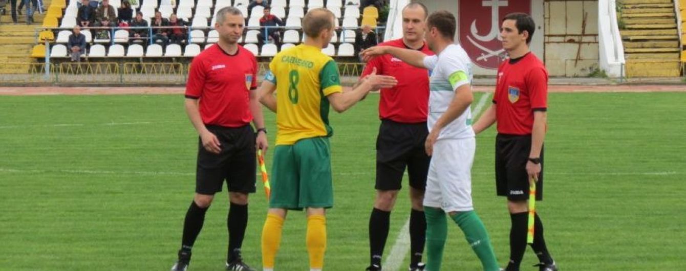 У Вінниці футбольні фанати побили суддю після матчу Другої ліги