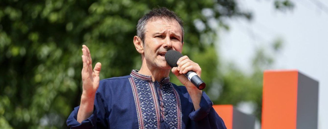 Вакарчук розповів, хто фінансує його партію