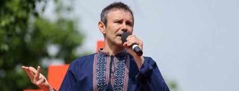 Безответственность и старая политика: Вакарчук раскритиковал озвученную Богданом идею референдума