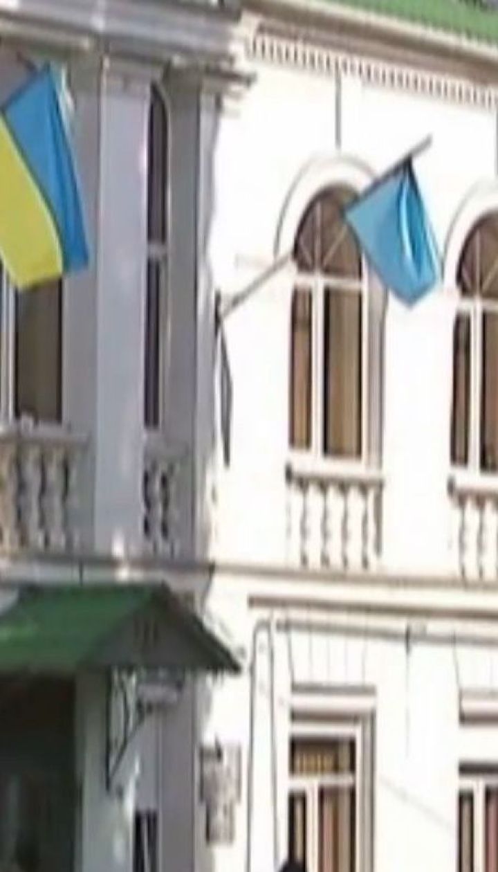 Російські окупанти влаштували допит родини Мустафи Джемілєва у Криму