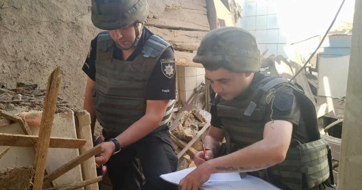 Реактивний снаряд бойовиків влучив у житловий будинок на Луганщині