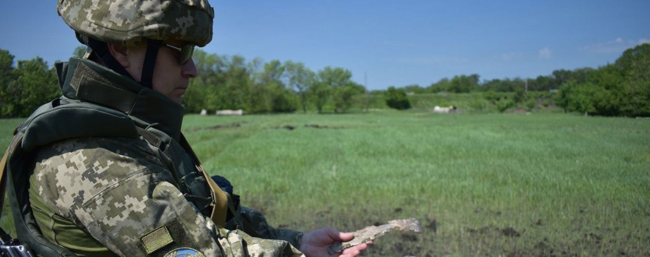 Боевики обстреляли дома мирных жителей на Донбассе