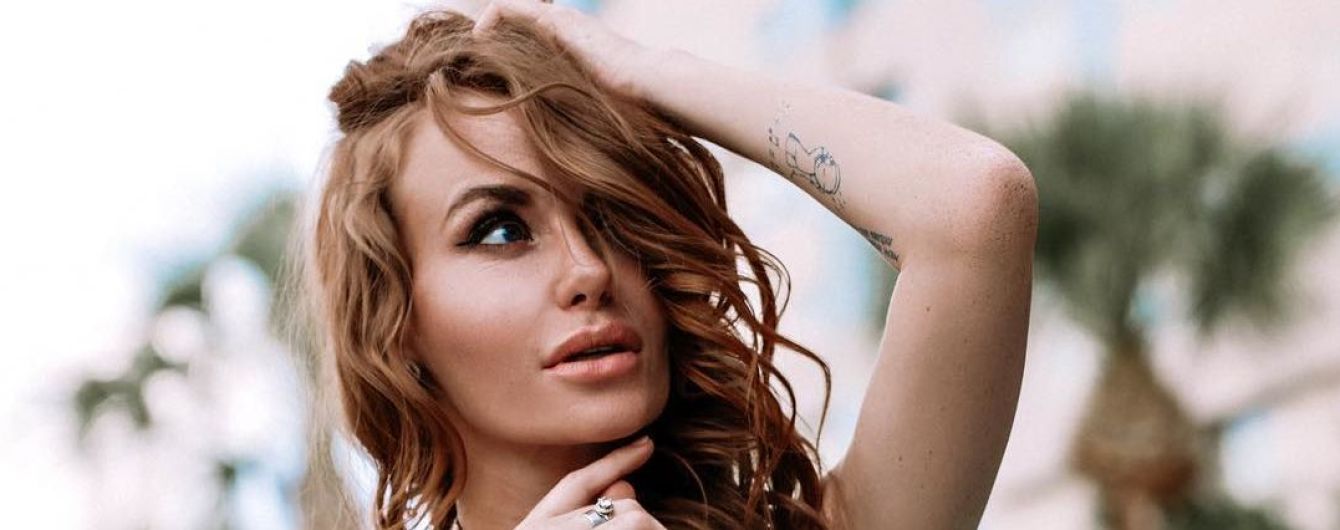 Длинноногая Слава из "НеАнгелов" в купальнике показала соблазнительную фигуру