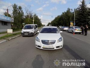На Винниччине девочка попала на переходе сразу под две машины