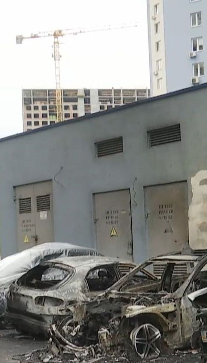 Невідомий підпалив авто у Києві на Теремках