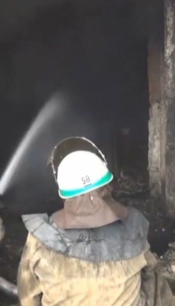 На Дніпропетровщині горіли склади із гречаною крупою та поролоном