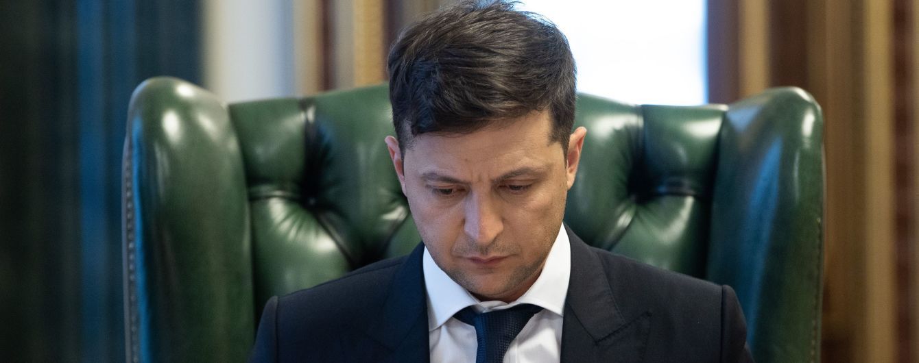 "Выданы безосновательно". Зеленский забрал у Герасимова, Арьева и Логвинского дипломатические ранги